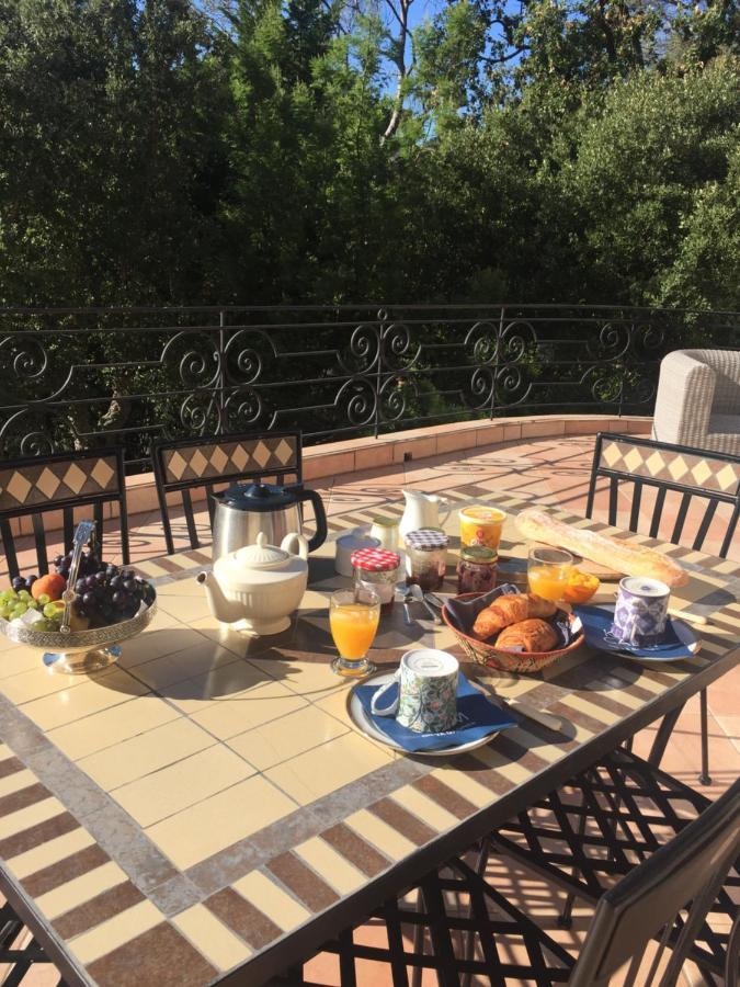 Bed and Breakfast La Garriniere Сен-Рафаель Екстер'єр фото